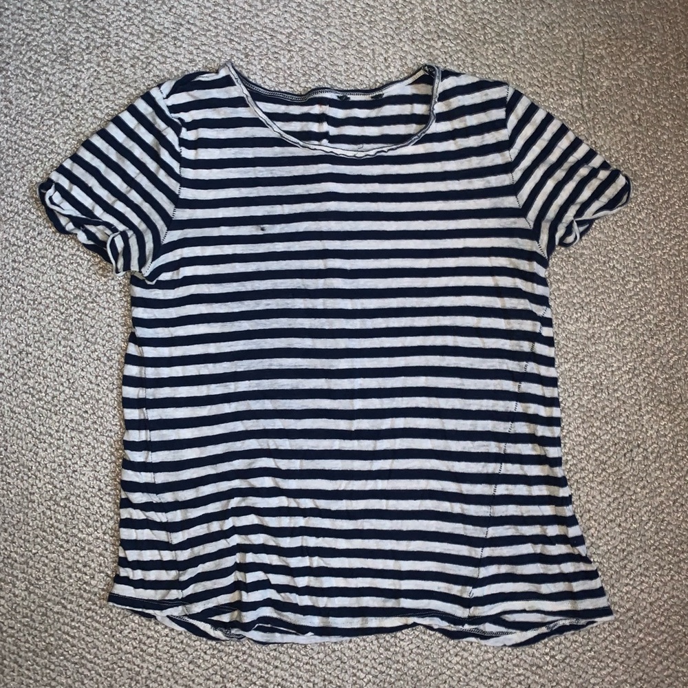 Striped short sleeve shirt